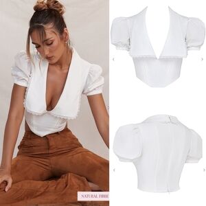 House of CB AUGUSTA

White Pin Tuck Top.